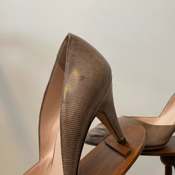 Almond Toe Warm Grey/Taupe Pumps - Picture 5 of 6